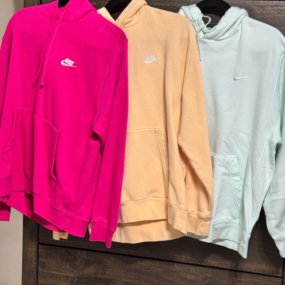 Nike Hoodie Bundle Unisex Large Hoodies Peach, Pink, Mint green